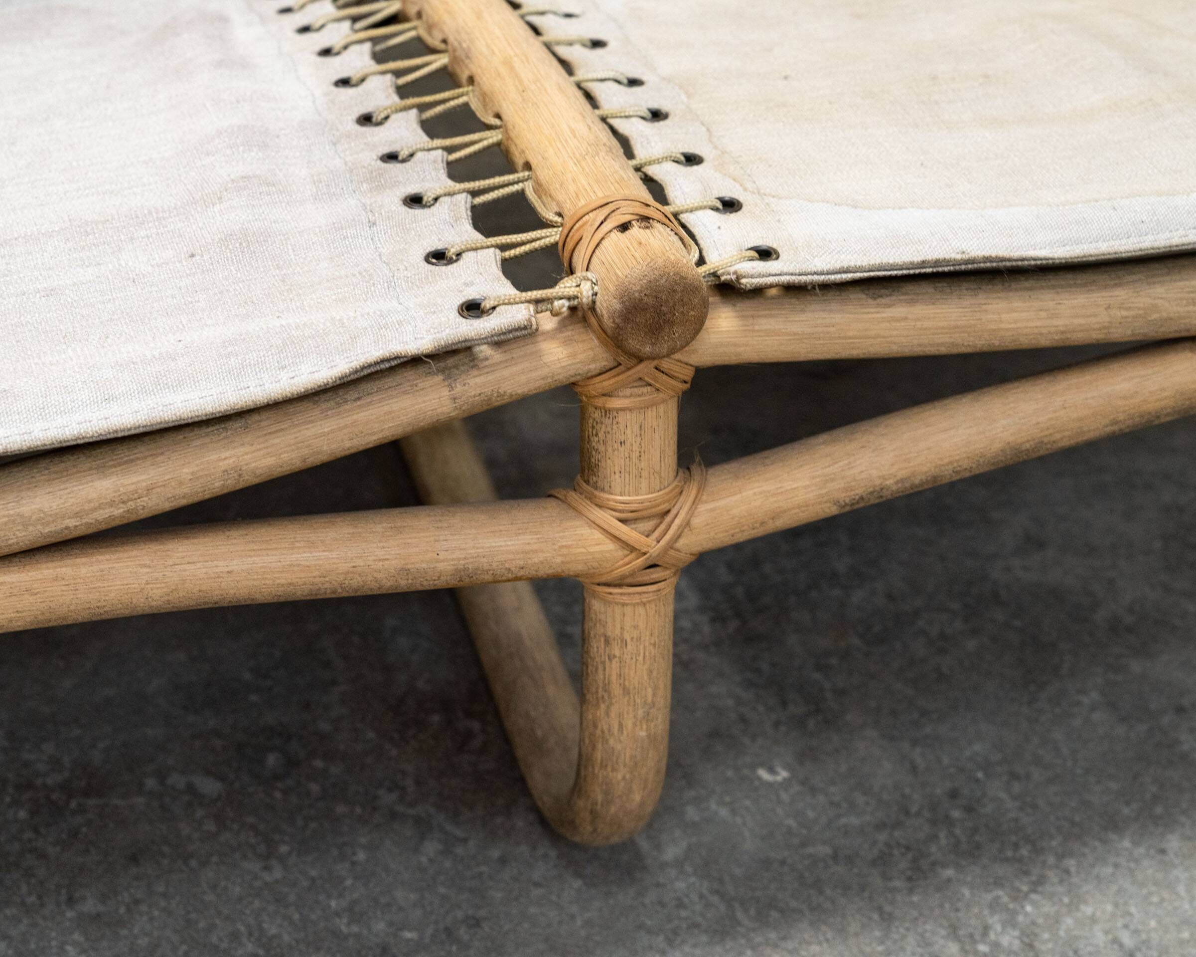 3-seater bench in rattan and thick cotton canvas