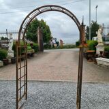 Iron garden arch