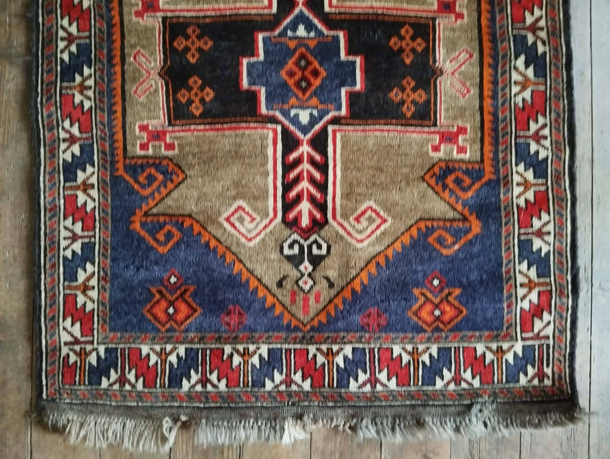 Handmade Afghan Belouch rug 125x80cm
