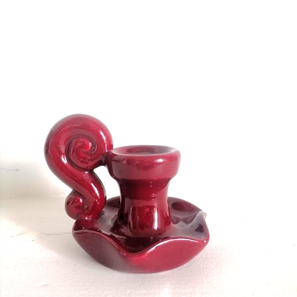 Hand candle holder