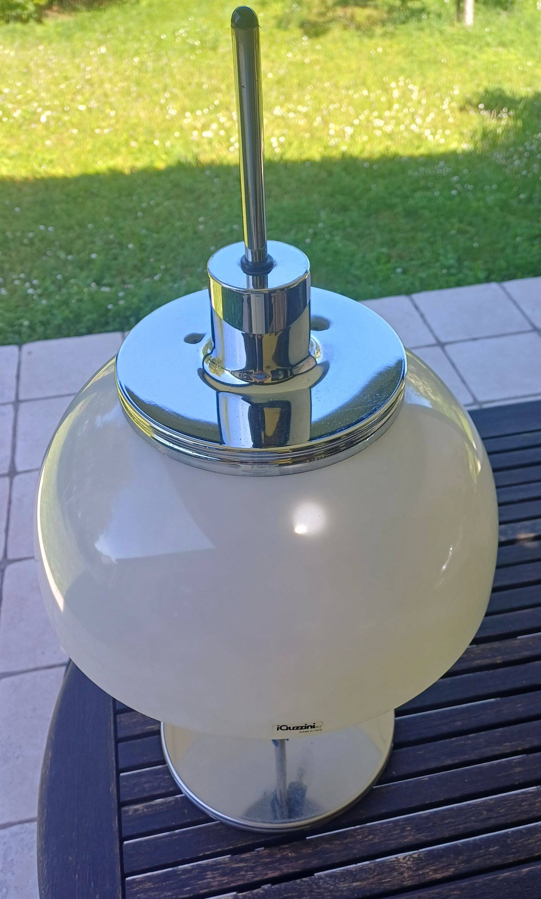 Lampe "Faro" de la célébre marque italienne iGuzzini, 1970s