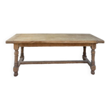 Farm table