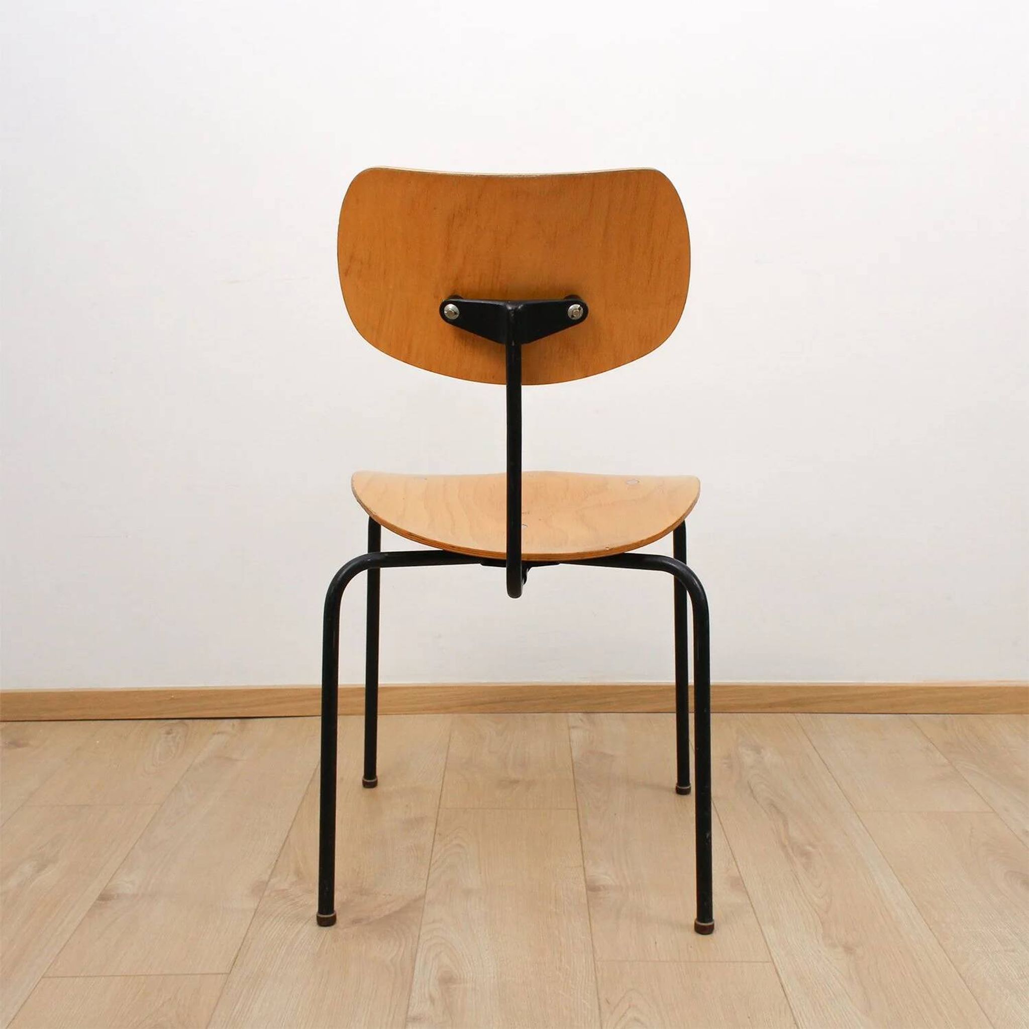 Chair SE68 by Egon Eiermann