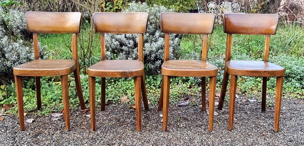 Set of 4 Horgen-Glarus classic model bistro chairs
