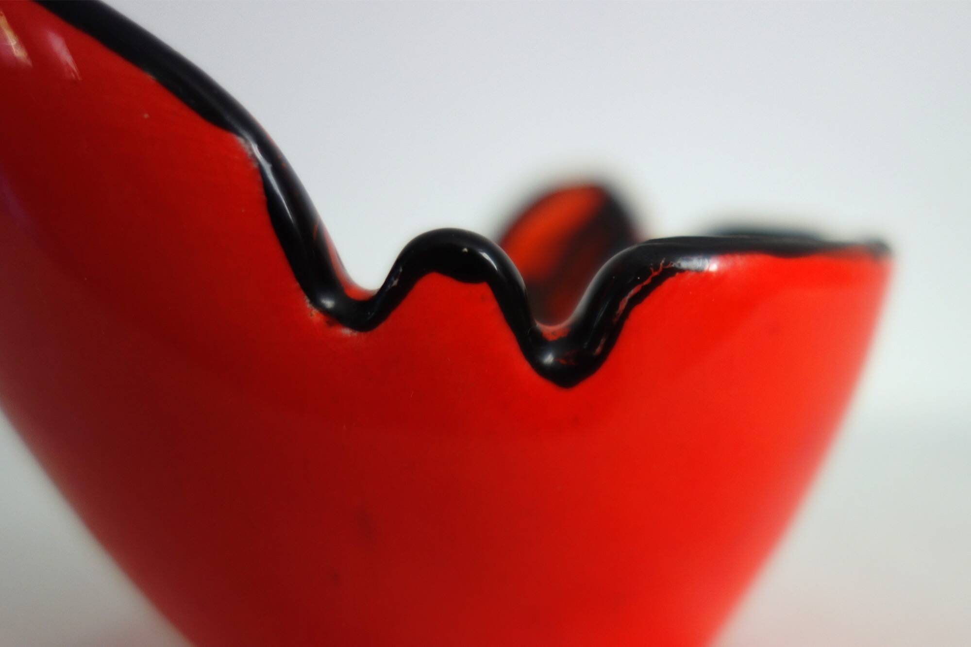 Roger Capron ceramic empty pocket, Vallauris circa 1955