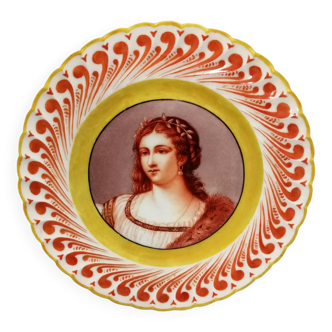 Assiette en porcelaine la fornarina limoges