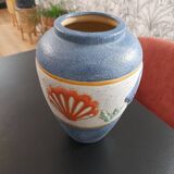 Vase with marine motifs