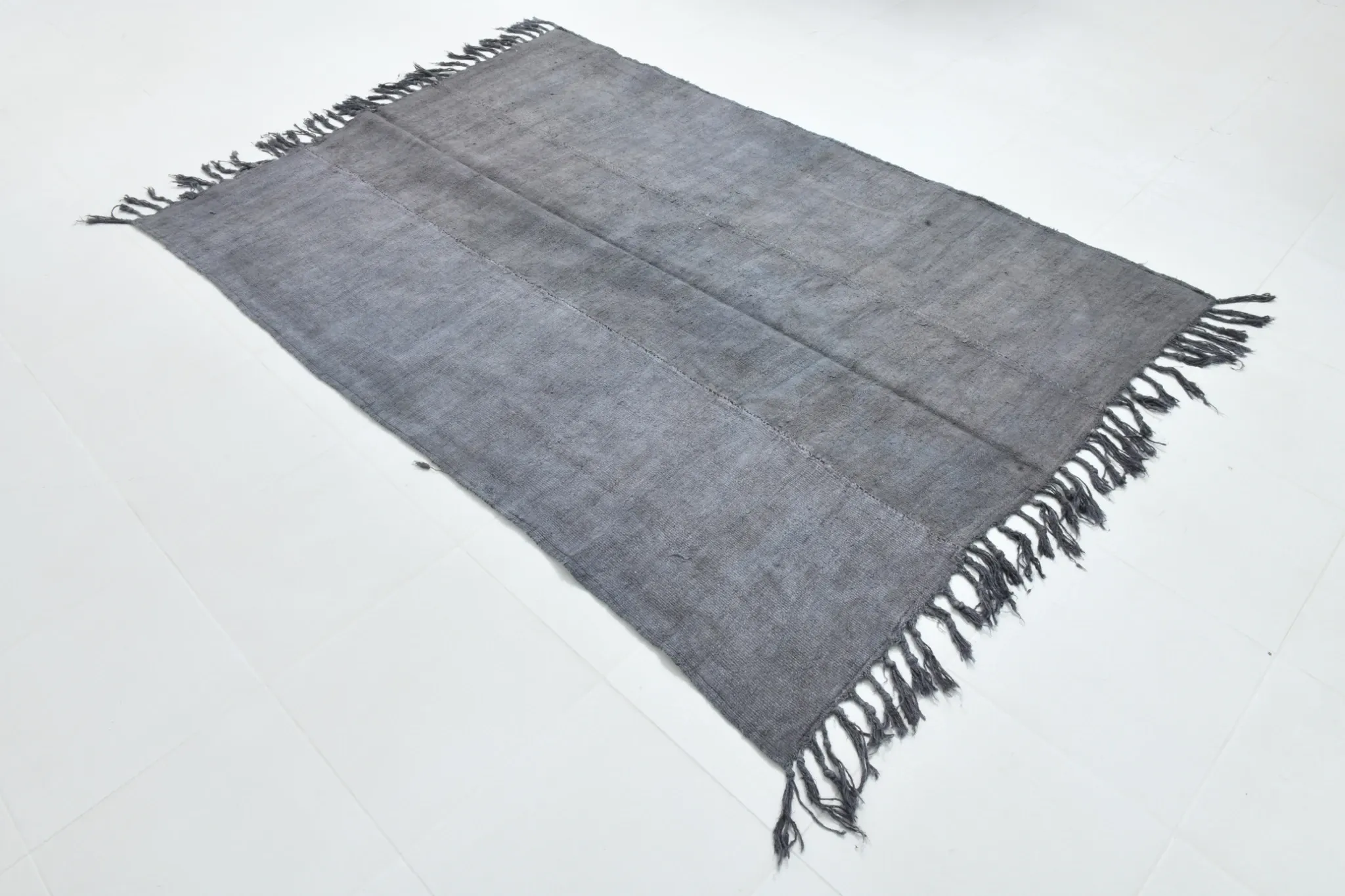 Vintage Gray Tones Kilim Rug, Handmade Mid Century Modern Carpet, 156x231Cm