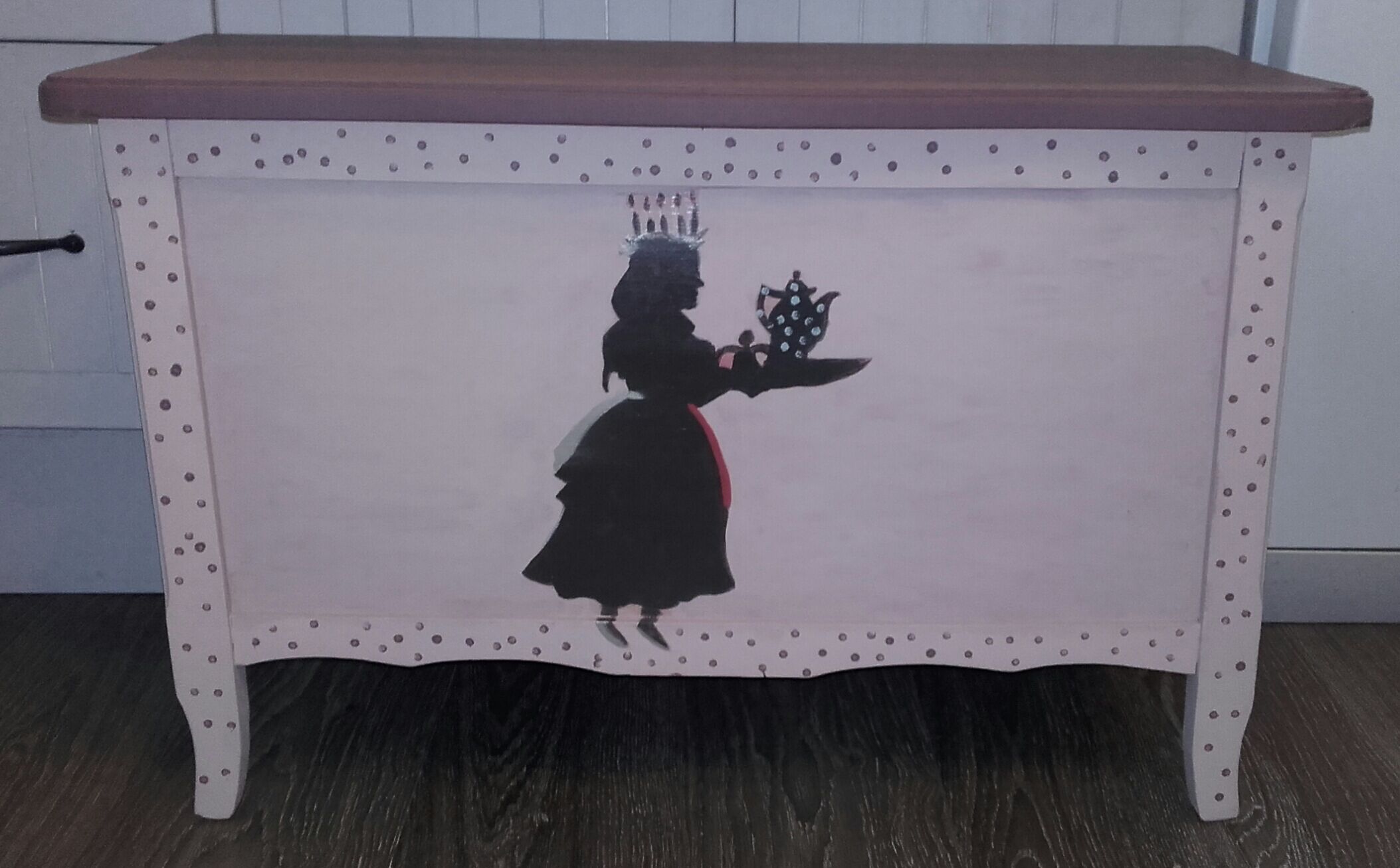 Coffre "Tea time", pour ranger les joujoux!