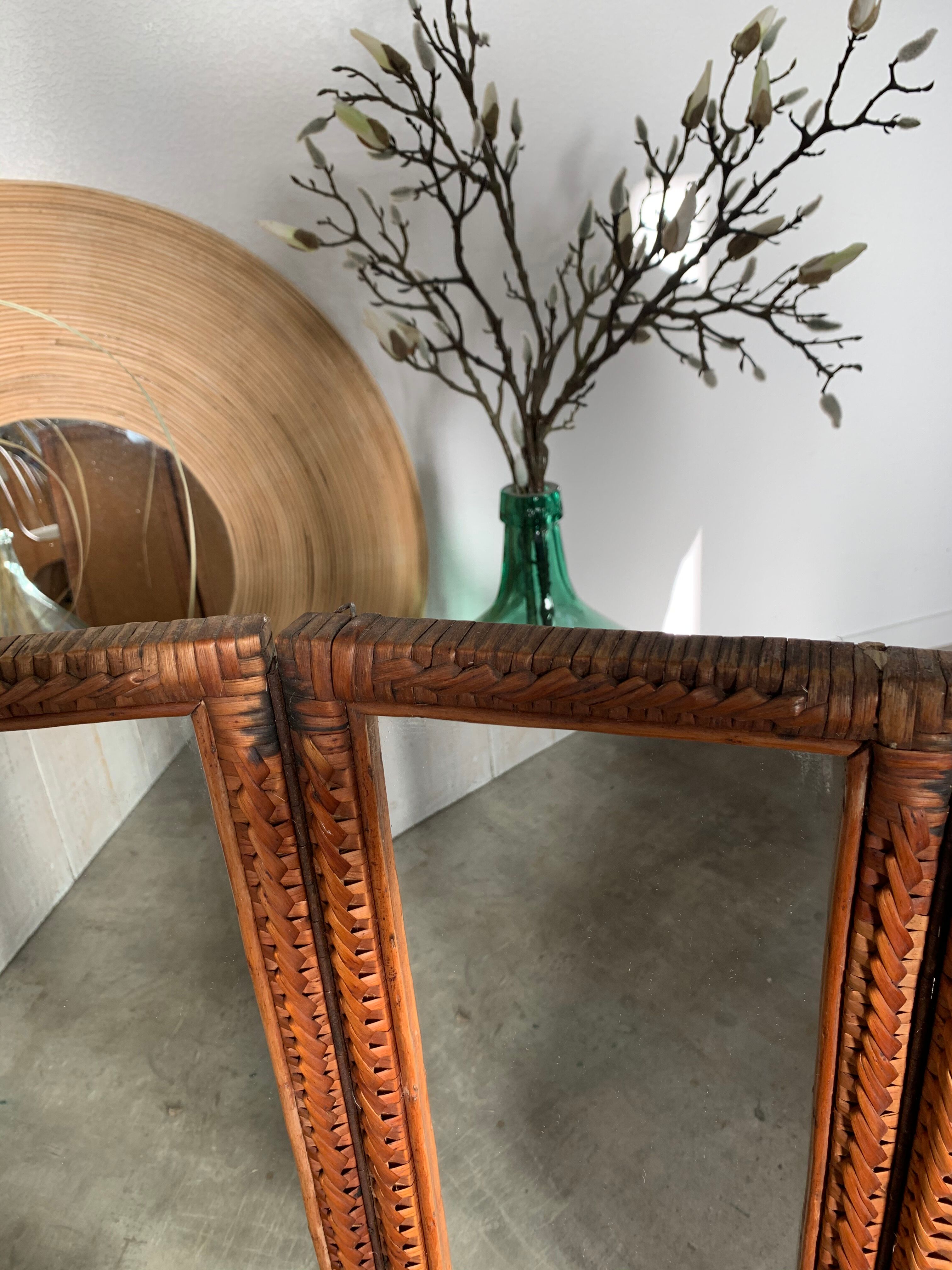Triptyque de miroirs en rotin 63x63cm