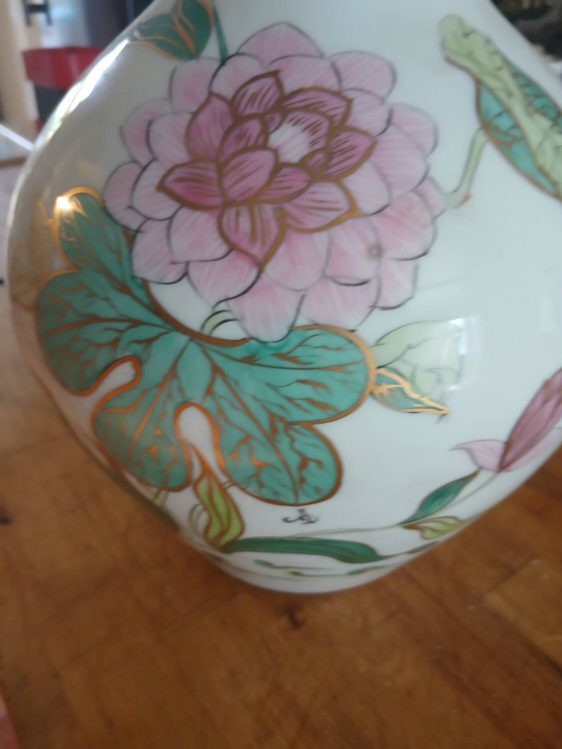 Lamp base porcelain from Rodez