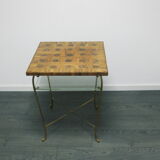 Table années 1950 avec plateau en bois et étage en dessous en verre, hauteur 65cm - 50x50cm