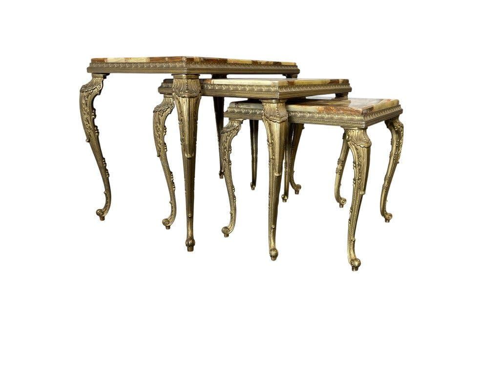 Ensemble de 3 tables gigognes vintage / tables d'appoint en onyx
