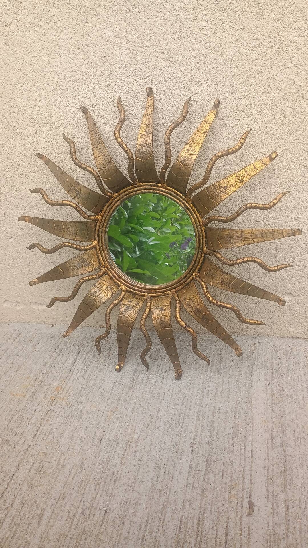 Wall mirror Sun in gilded wrought iron Spain 1950 Hollywood Regency Brutalist