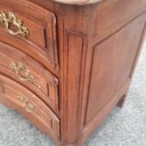 Commode en chene  d epoque Louis XV