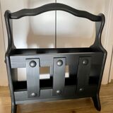 Magazine holder