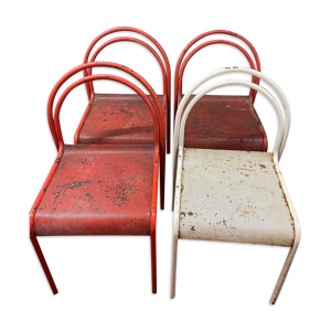 4 chaises