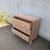 Natural wood chest of drawers
