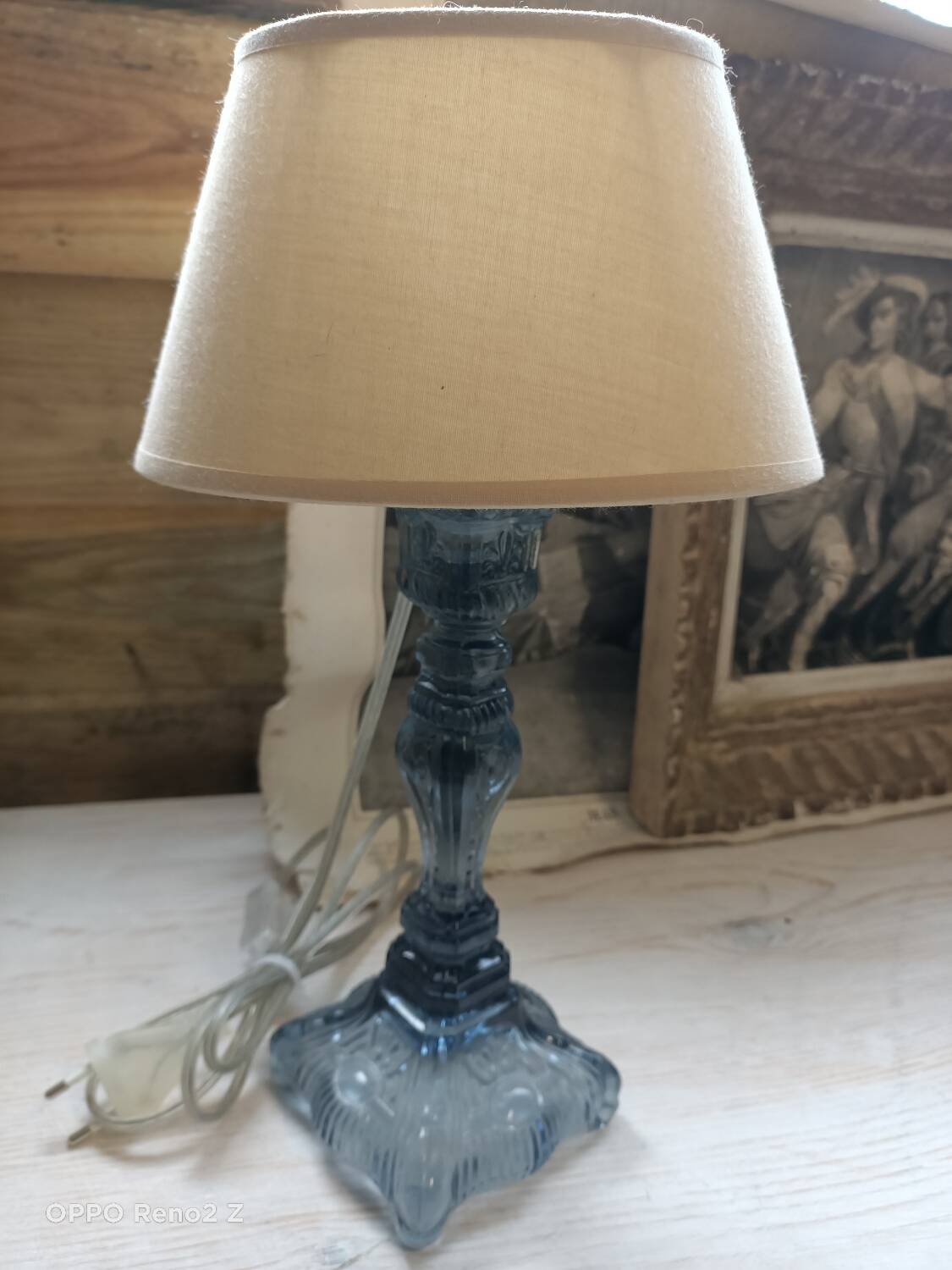 Paire de lampes en verre bleuté