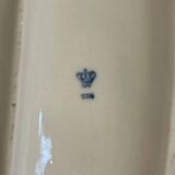 Hunting porcelain