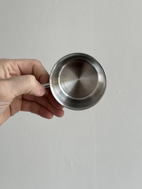 Lot de 4 tasses à café en inox avec sous-tasses