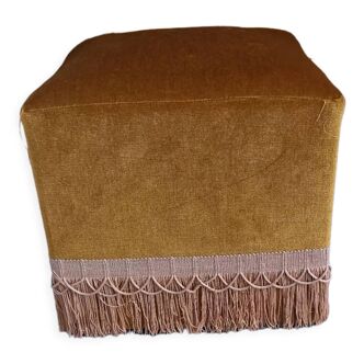Velvet pouf
