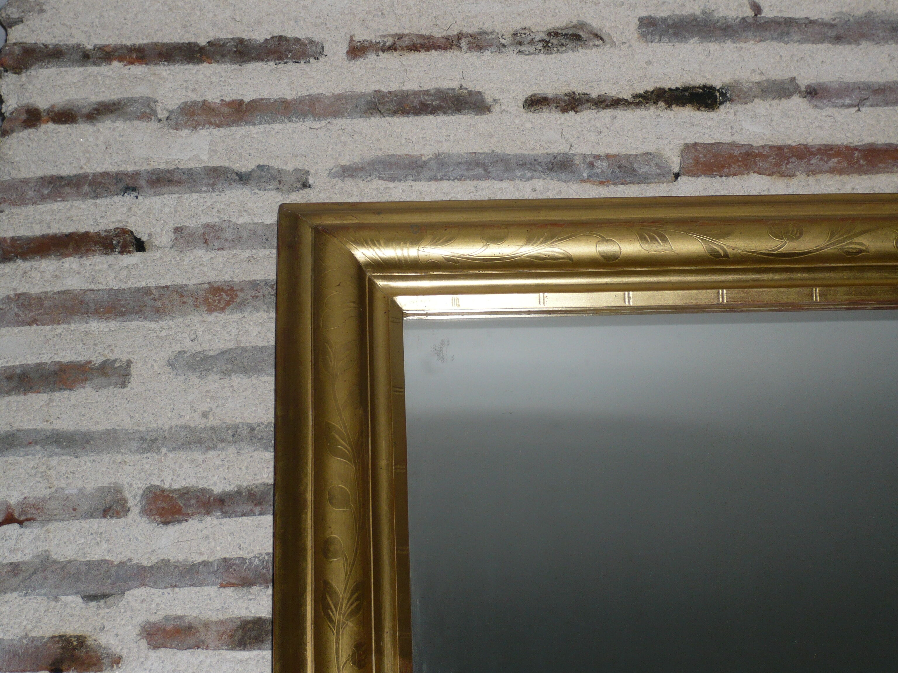 Miroir ancien en bois doré 78x134 cm