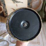 Old iron earth ceramic ball lamp base