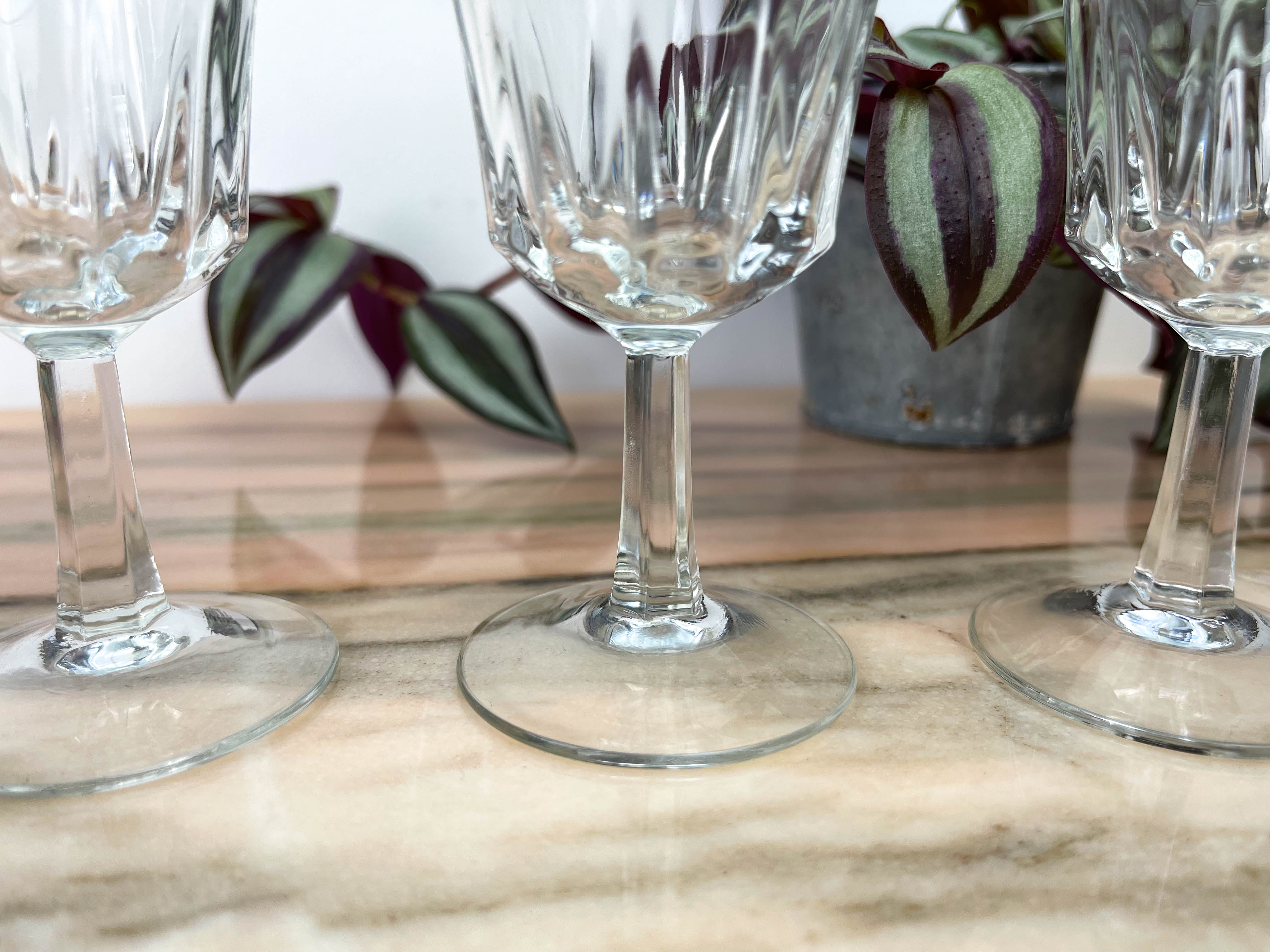 Set de 8 verres à vin regence Luminarc années 60
