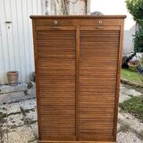 Vintage double curtain binder