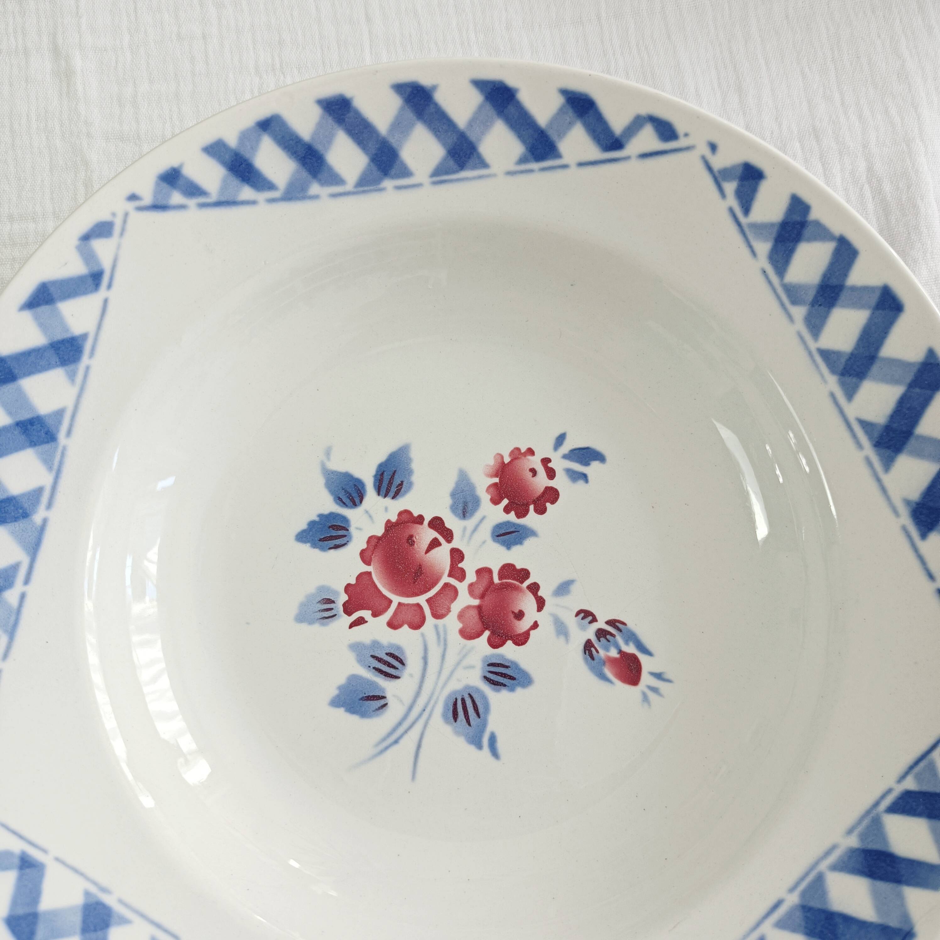 Set of 6 Lunéville K&G soup plates, Henri decor