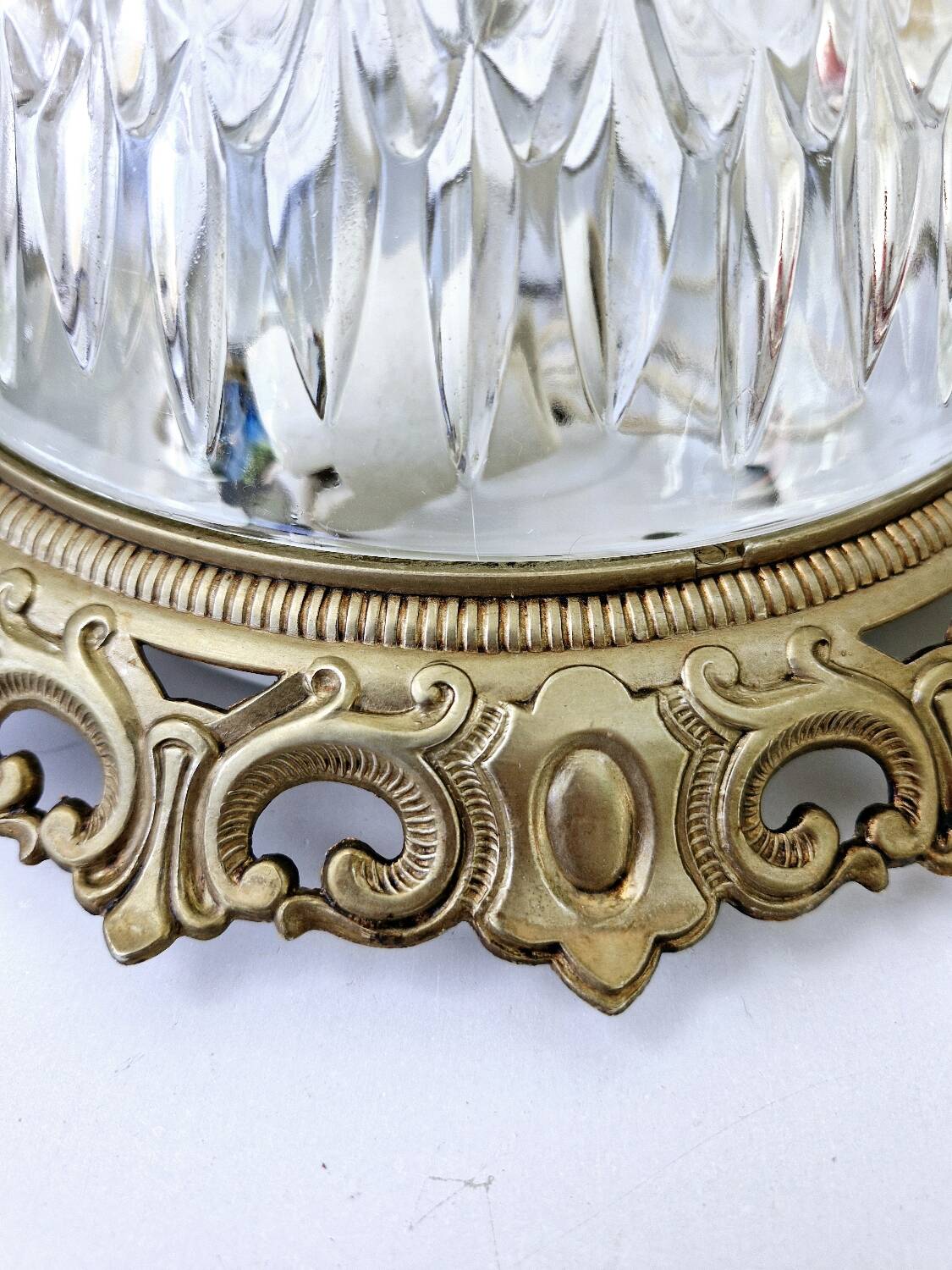 Plafonnier Globe Lampe Ancien En Verre Cerclage Doré 2 Ampoules A Vis