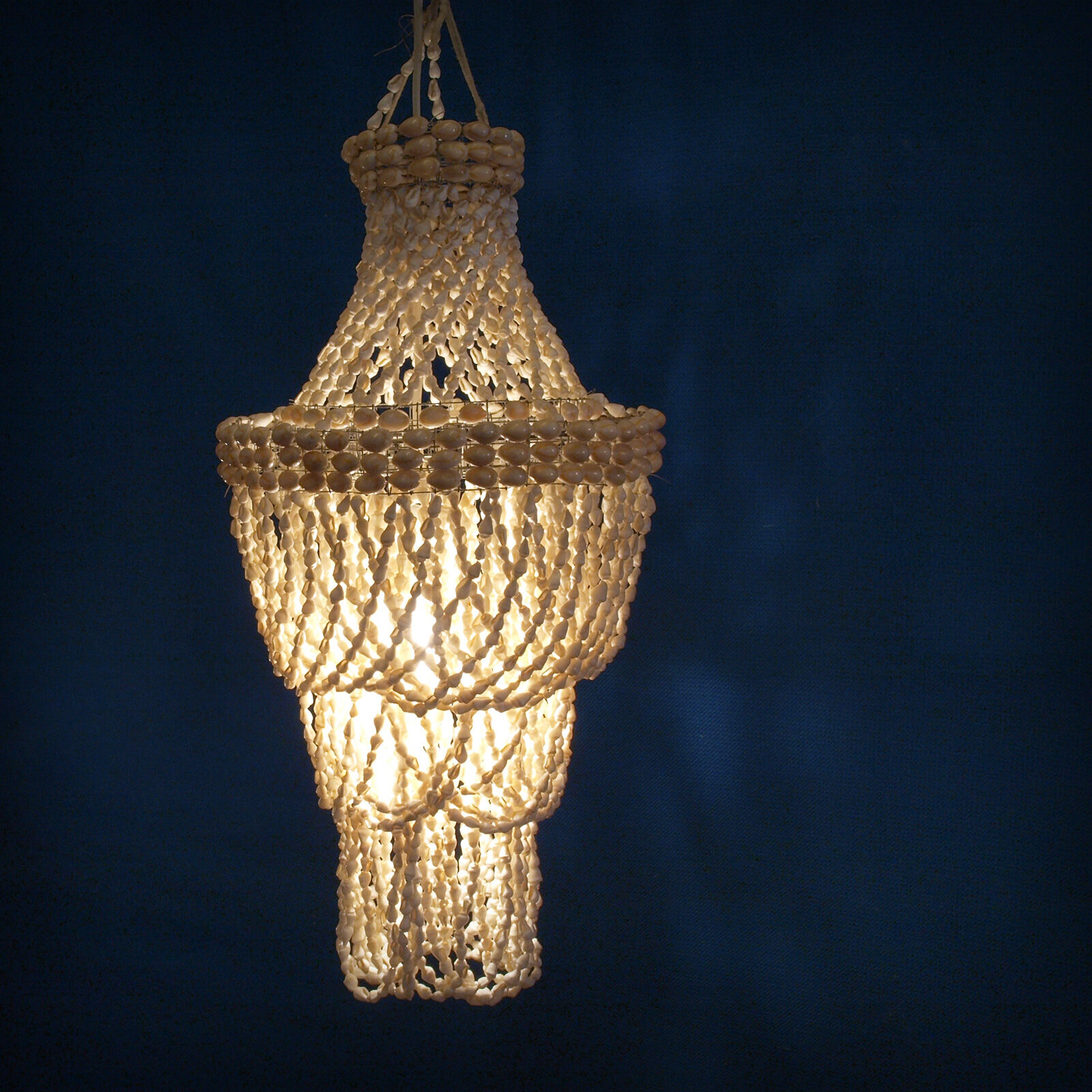 Suspension in cursing shells