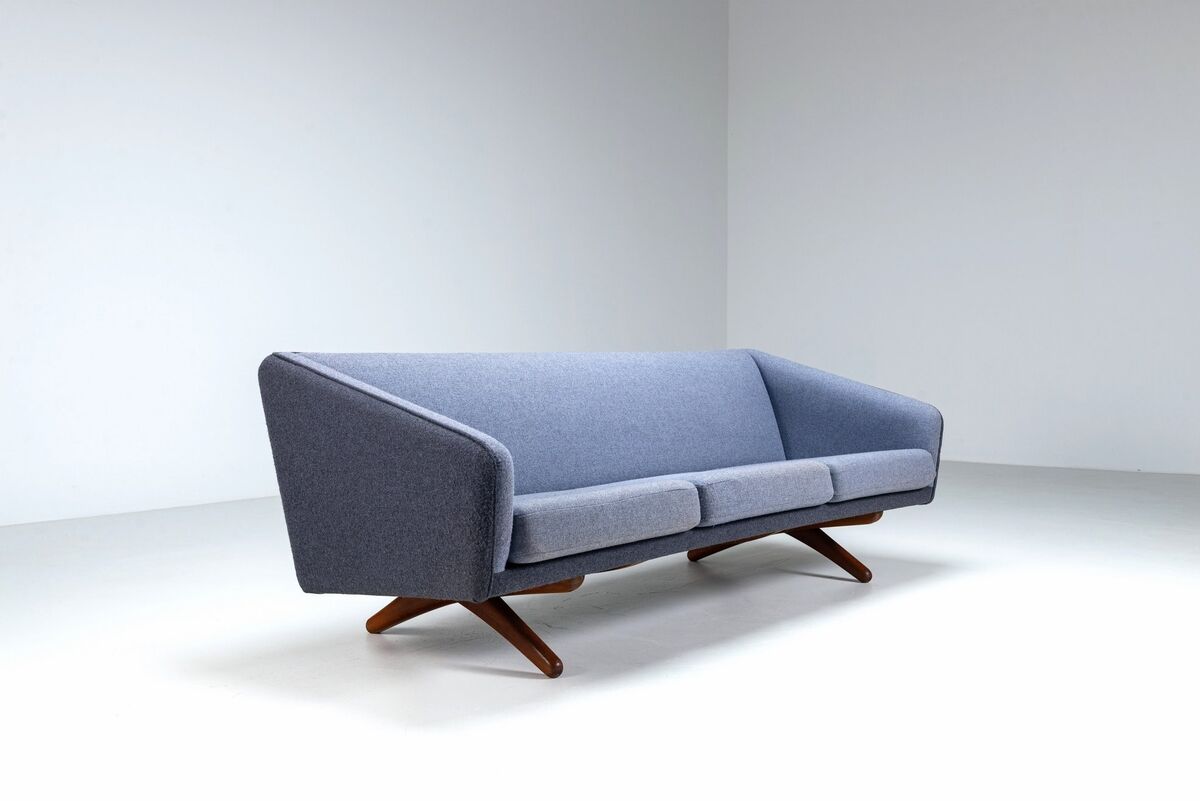 Illum Wikkelso ML-90 three-seater sofa Laursen Denmark 1960