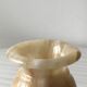 Vase en marbre albâtre onyx