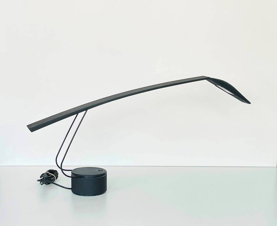 Dove Lamp by M. Barbaglia & M. Colombo. Paf Studio. Vintage 80s.