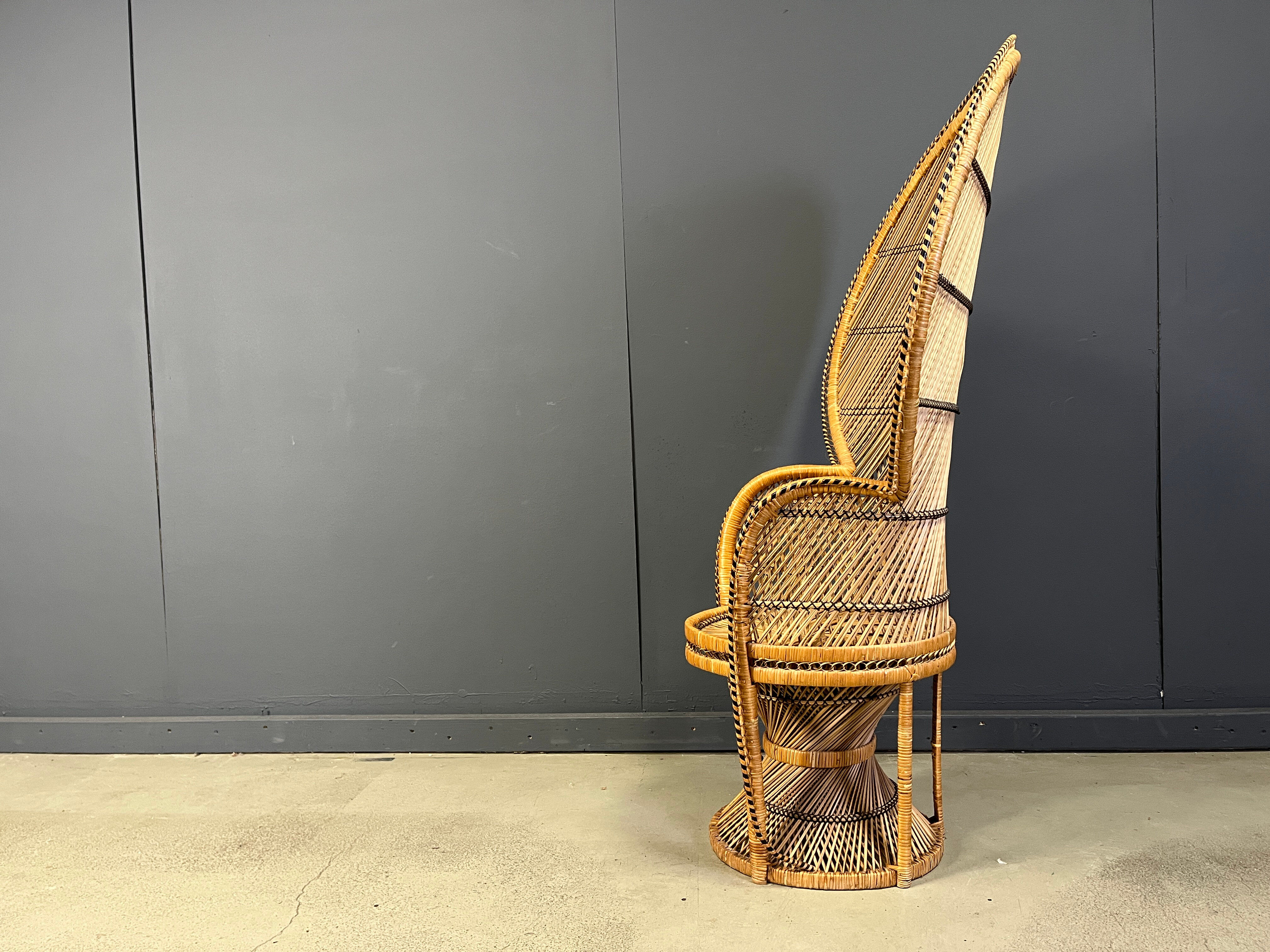 Vintage wicker peacock chair, 1970s