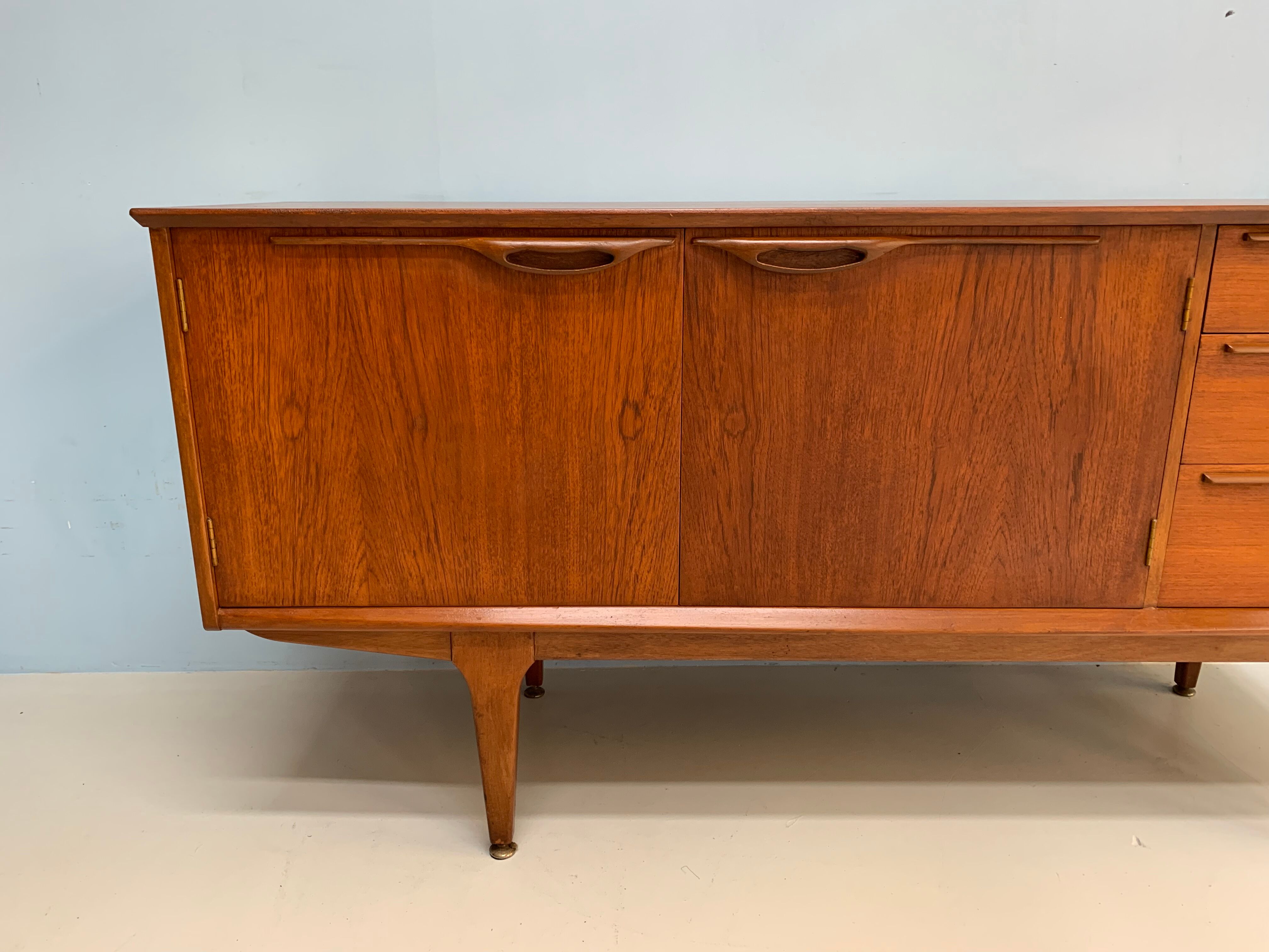 Jentique sideboard