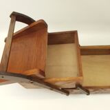 Wooden rust table worker