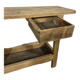 Carpenter's workbench