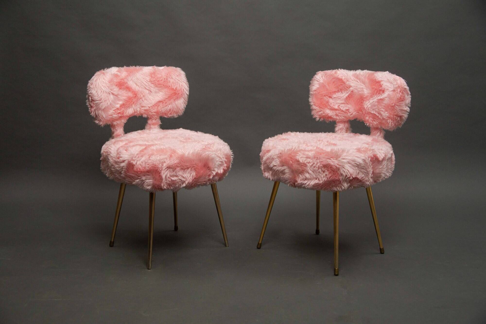 Pair of pink Pelfran moumoute chairs from the 60s and 70s