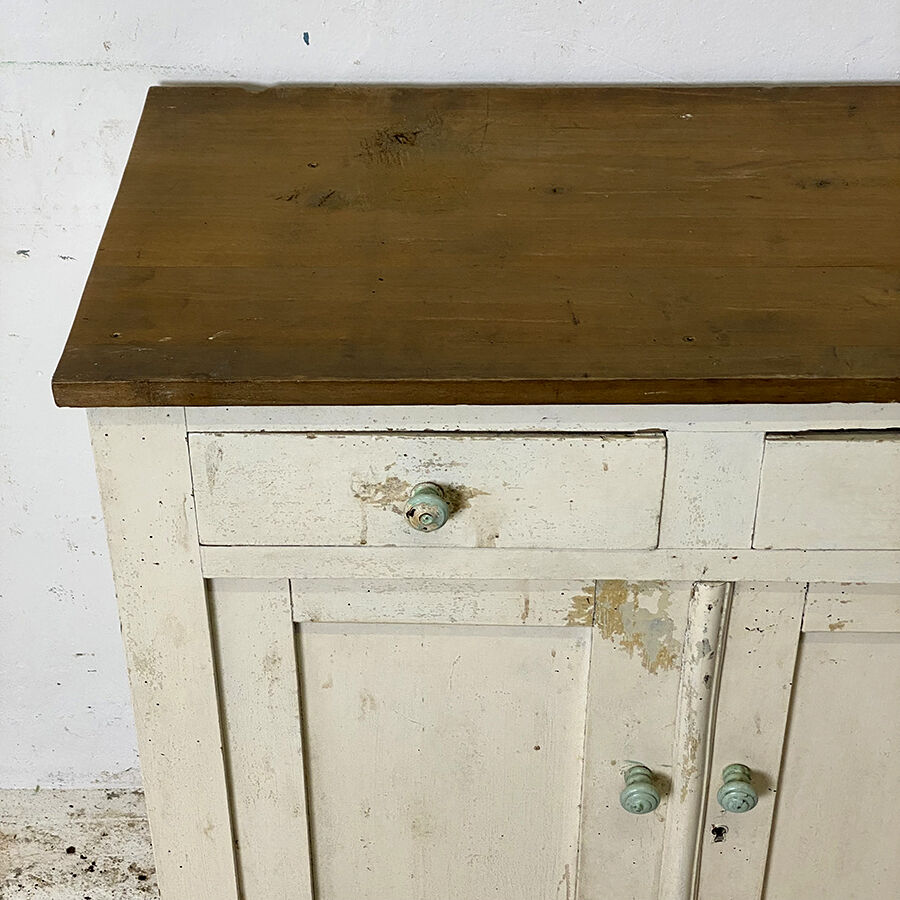 Buffet parisien vintage années 50