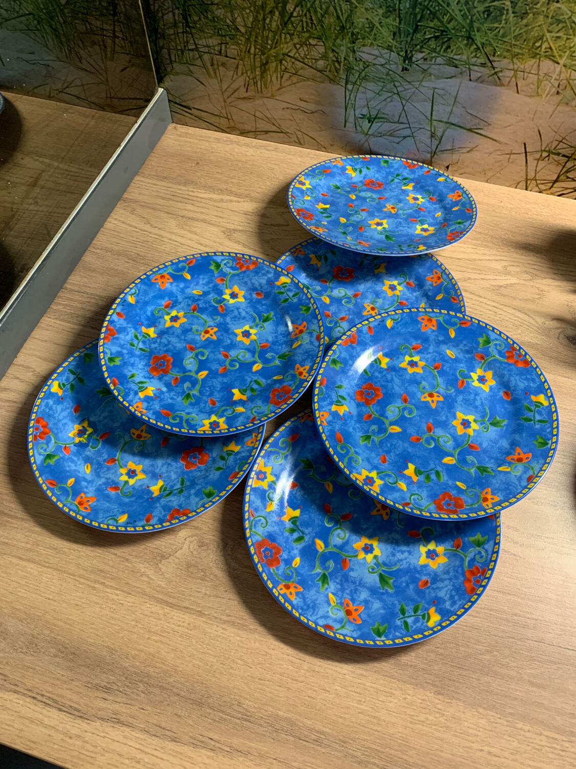 6 assiettes  plates vintage bleu/fleurs 19,5cm