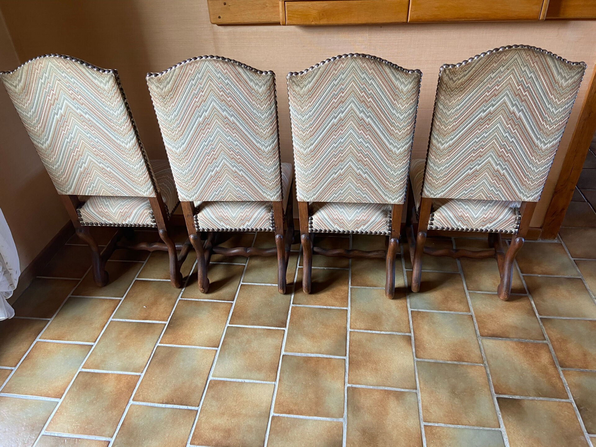 4 chaises de style  louis XIII  fin 18 eme