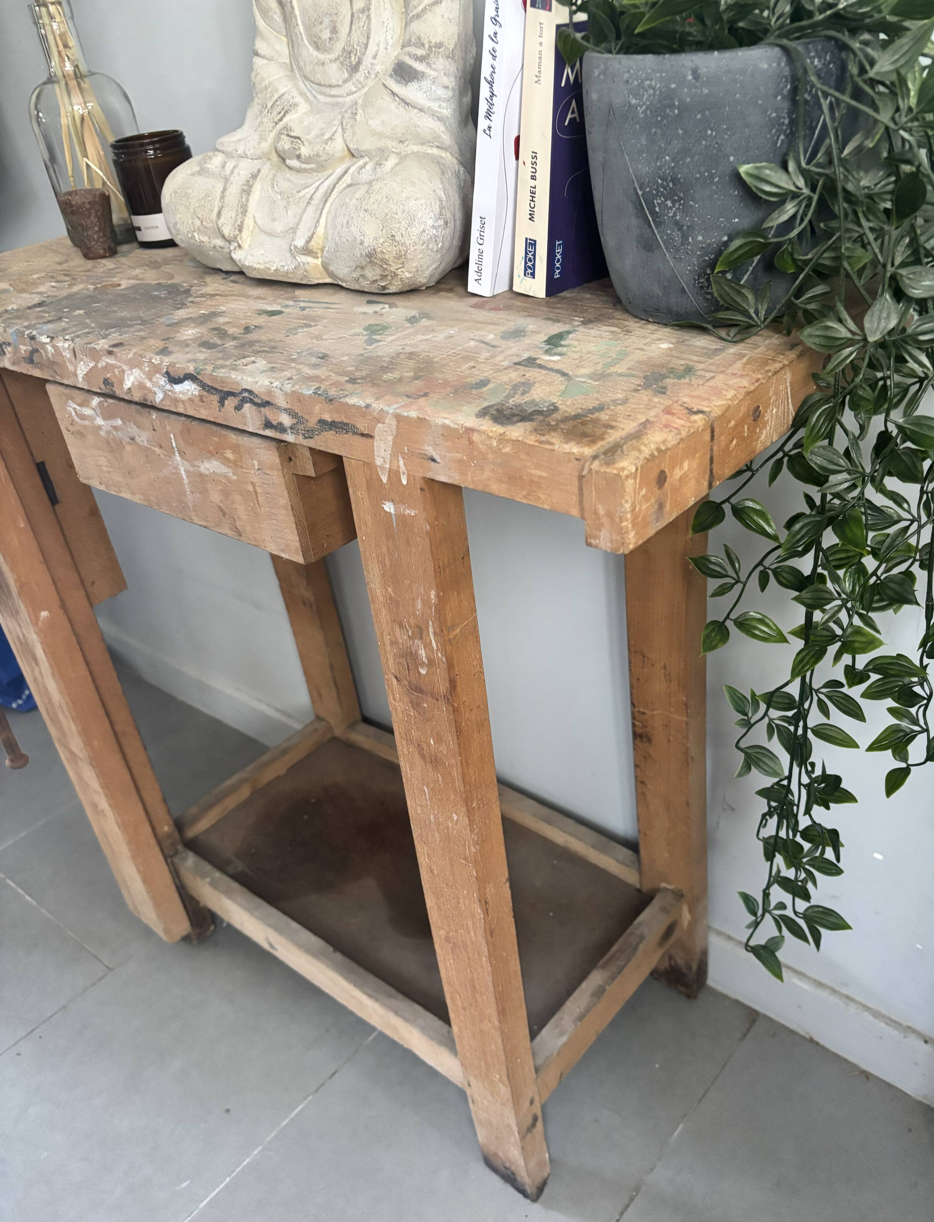 Genuine vintage wooden workbench from the 1960s stamped Grenade.