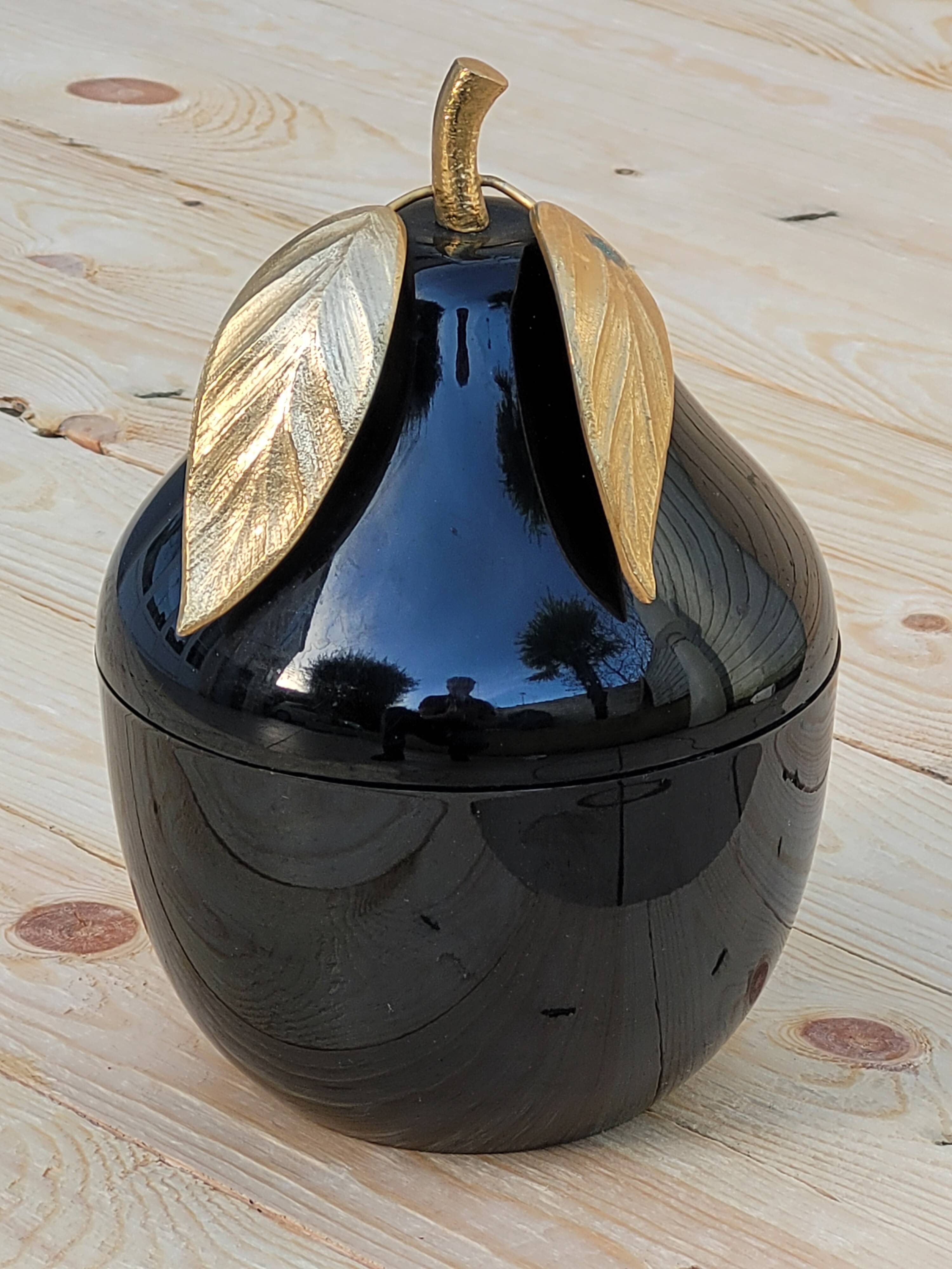 Pear ice bucket Hans Turnwald International Collection 1970s