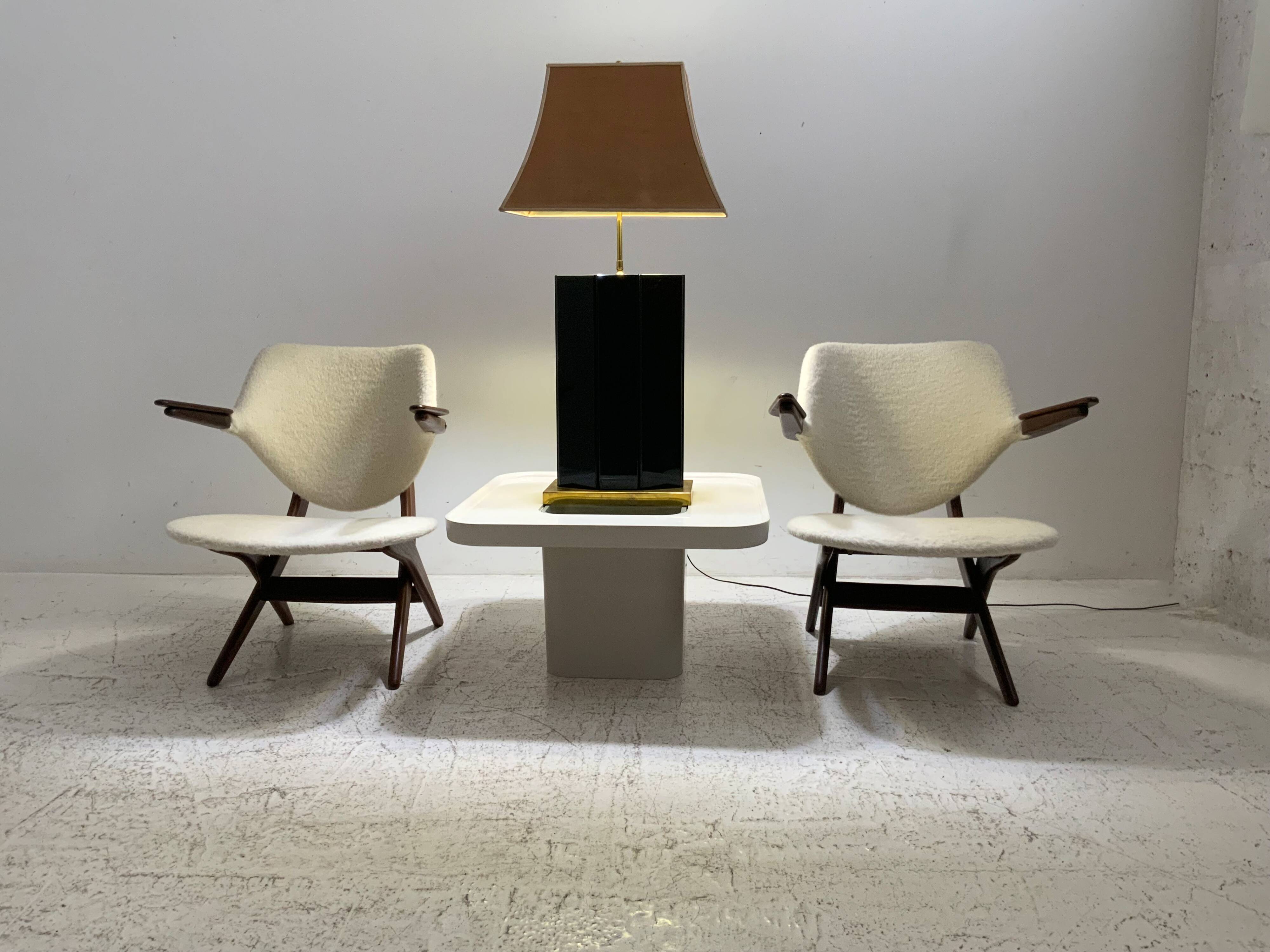 Ambient table lamp dating from the 70s