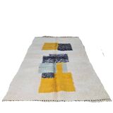 Handmade wool Berber rug 250 x 150 cm