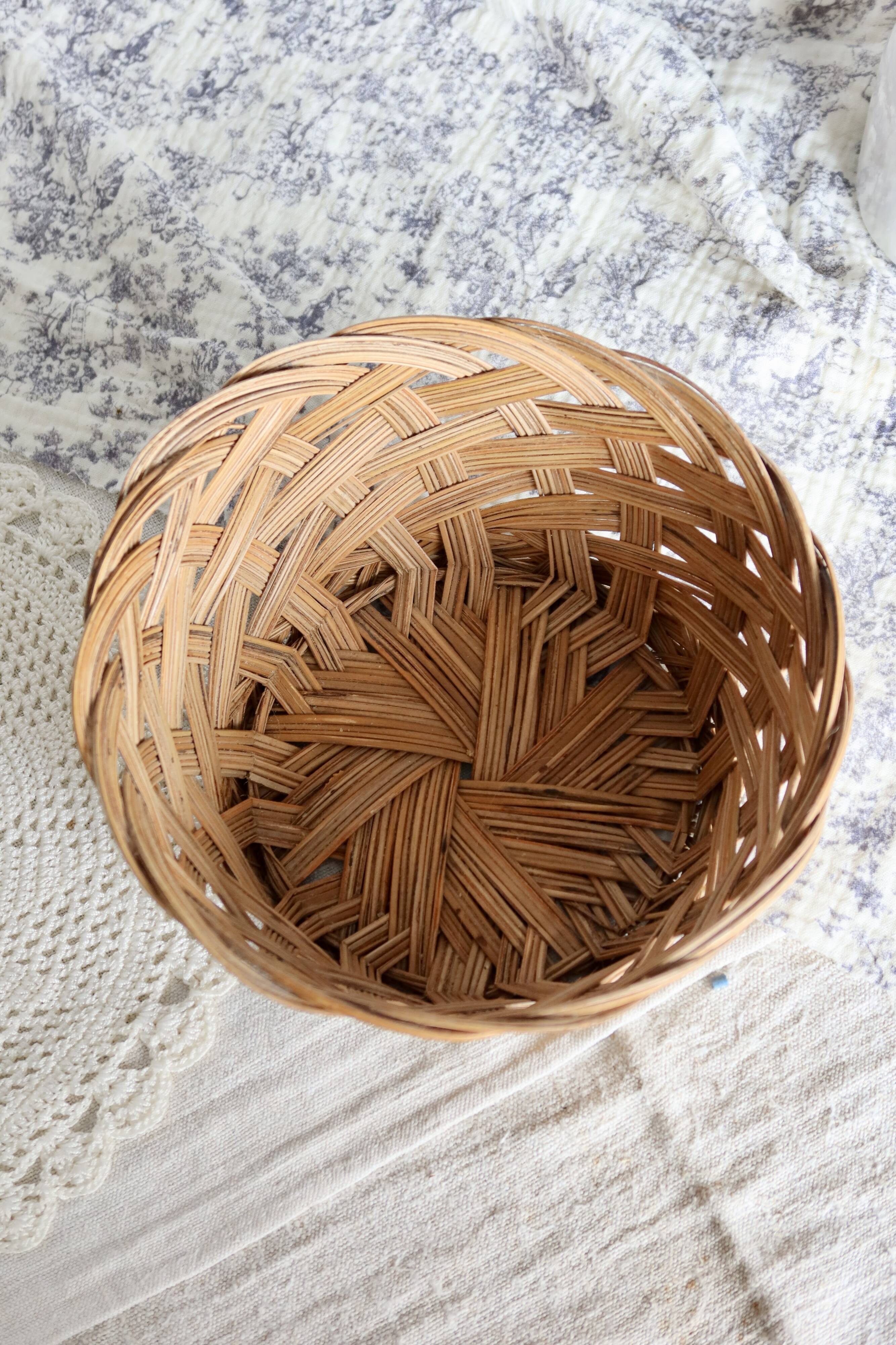Vintage Round Natural Wicker Basket - Rustic Cross Weave