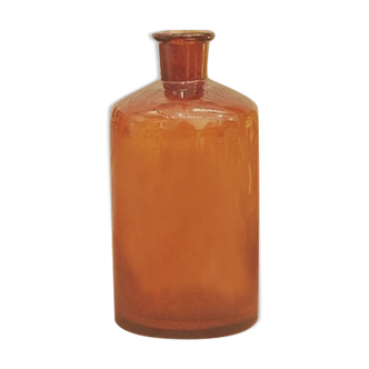 Apothecary bottle